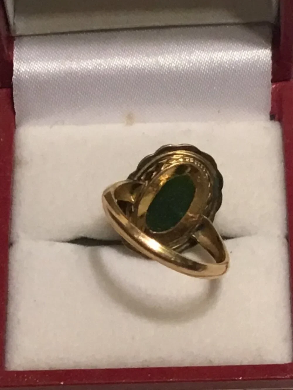 Vintage antique 10K gold filled ring with large oval green stone size 7
